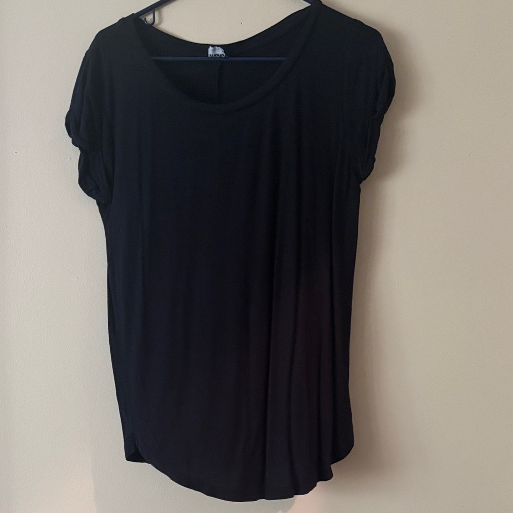 Mono B Black Short Sleeve Tee